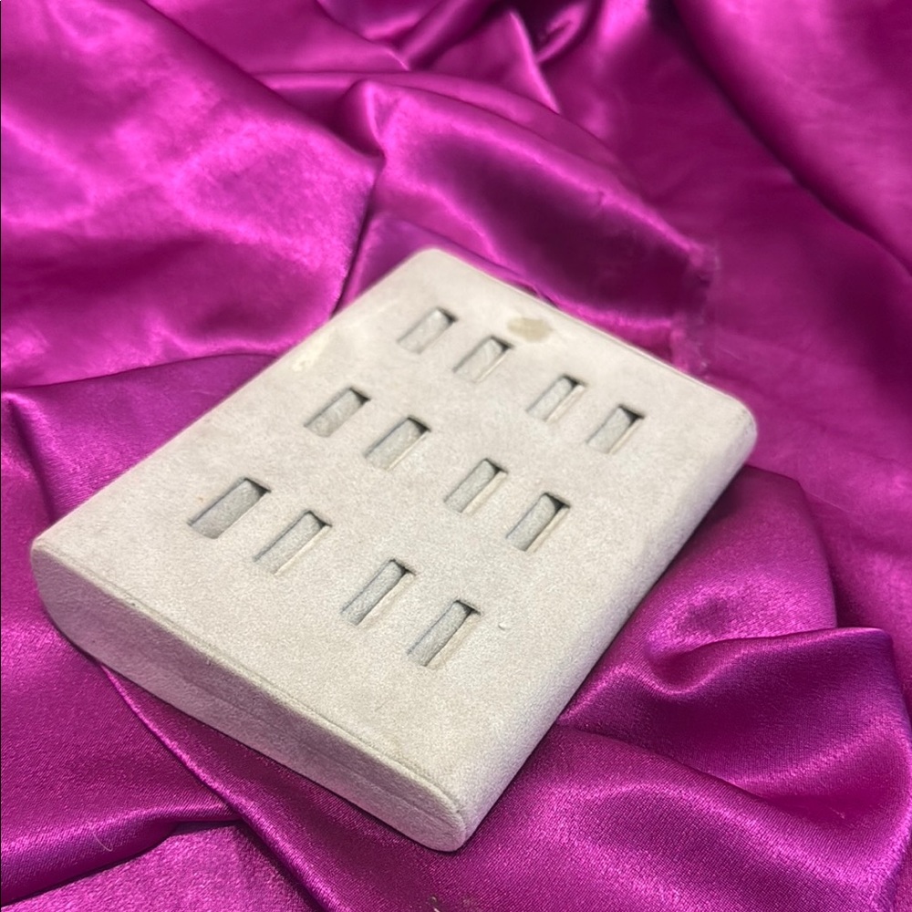 Elegant Silver Ring Display